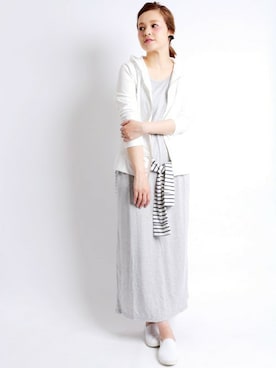 「アイテム（パーカー、ホワイト系）」を使った、DenimeWebStoreさん（レディース・164cm）の夏コーディネート