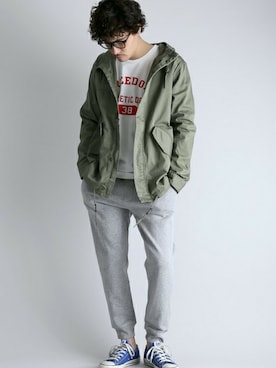 「Denime（ドゥニーム）のヘビースウェットジョガーパンツ（その他パンツ）」を使った、DenimeWebStoreさん（メンズ・175cm）の春コーディネート
