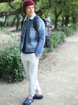 「アイテム（ニットキャップ/ビーニー、レッド系）」を使った、DenimeWebStoreさん（メンズ・173cm）の秋コーディネート