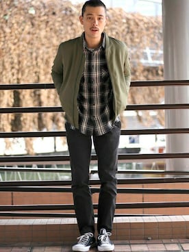 「ネルシャツ」｜「アイテム（MA-1）」を使った、DenimeWebStoreさん（メンズ・173cm）の秋コーディネート