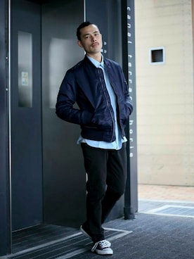 「Denime（ドゥニーム）のアイテム（MA-1）」を使った、DenimeWebStoreさん（メンズ・173cm）の秋コーディネート