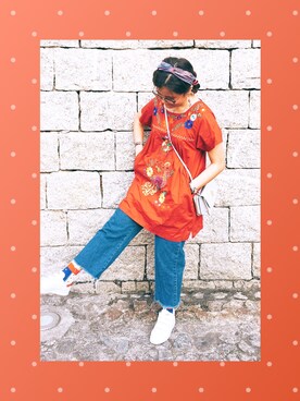 「アイテム（ヘアアクセサリー、ブルー系）」を使った、Andreaさん（レディース・163cm）の秋コーディネート