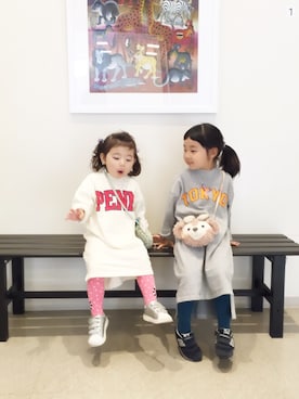 「NEWBALANCE」｜「アイテム（その他）」を使った、umiem ;pさん（キッズ・100cm）の春コーディネート