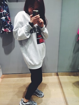 「TOPMAN（トップマン）のアイテム（パーカー）」を使った、emmlyさん（レディース・160cm）の夏コーディネート