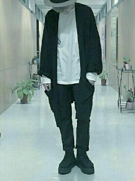 Realさんのコーディネート