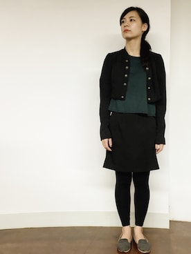 「アイテム（スーツジャケット）」を使った、興津 真菜さん（レディース・158cm）の秋コーディネート