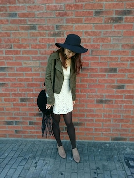 「アイテム（ブーティ）」を使った、yuri osumiさん（レディース・161cm）の秋コーディネート