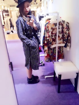 「アイテム（トレンチコート）」を使った、y u k o .さん（レディース・163cm）の春コーディネート