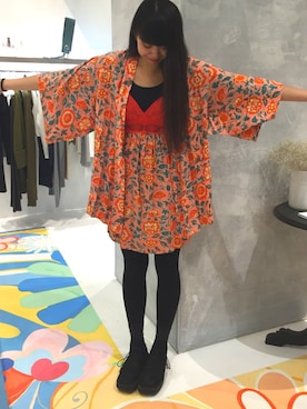 「部屋着」｜「アイテム（チュニック）」を使った、MURAOさん（レディース・171cm）の冬コーディネート