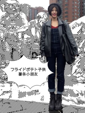 「PULL&BEAR（プルアンドベア）のアイテム（サロペット/オーバーオール）」を使った、薯条小朋友さん（レディース・168cm）の秋コーディネート
