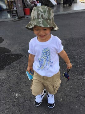 「roots（ルーツ）のアイテム（帽子）」を使った、Eason W🎈さん（キッズ・90cm）の夏コーディネート