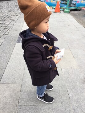 「carhartt」｜「アイテム（ダッフルコート）」を使った、Eason W🎈さん（キッズ・90cm）の冬コーディネート