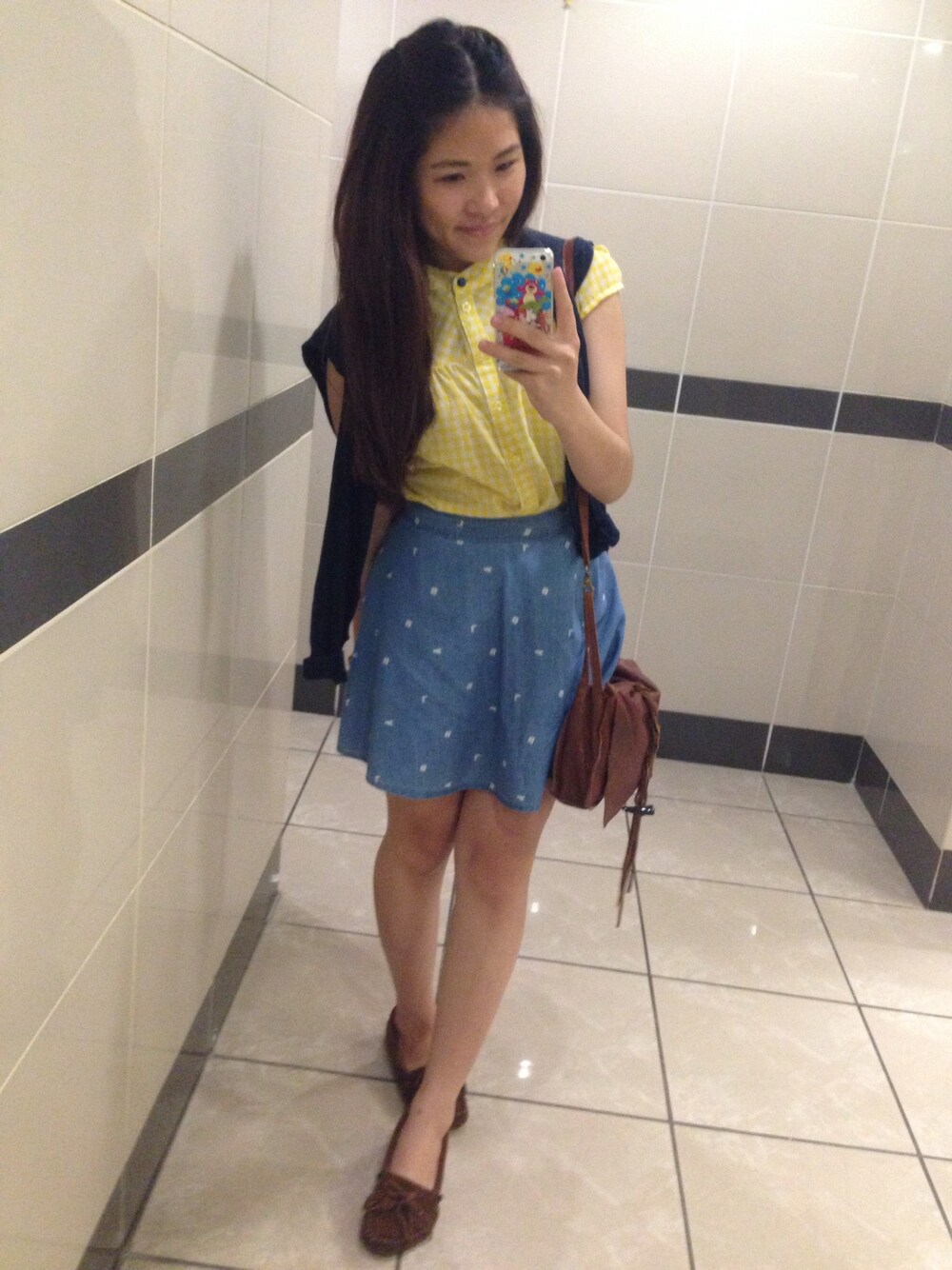 「vintage、UNIQLO、minnetonka、FOREVER 21、eyes skin happiness」｜「UNIQLOのアイテム（ノーカラージャケット、ブルー系）」を使った、盧小小さん（レディース・157cm）の夏コーディネートの1枚目の写真