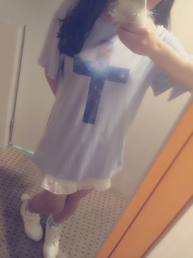 「iPhoneケース」｜「アイテム（その他）」を使った、meloさん（レディース・163cm）の秋コーディネート