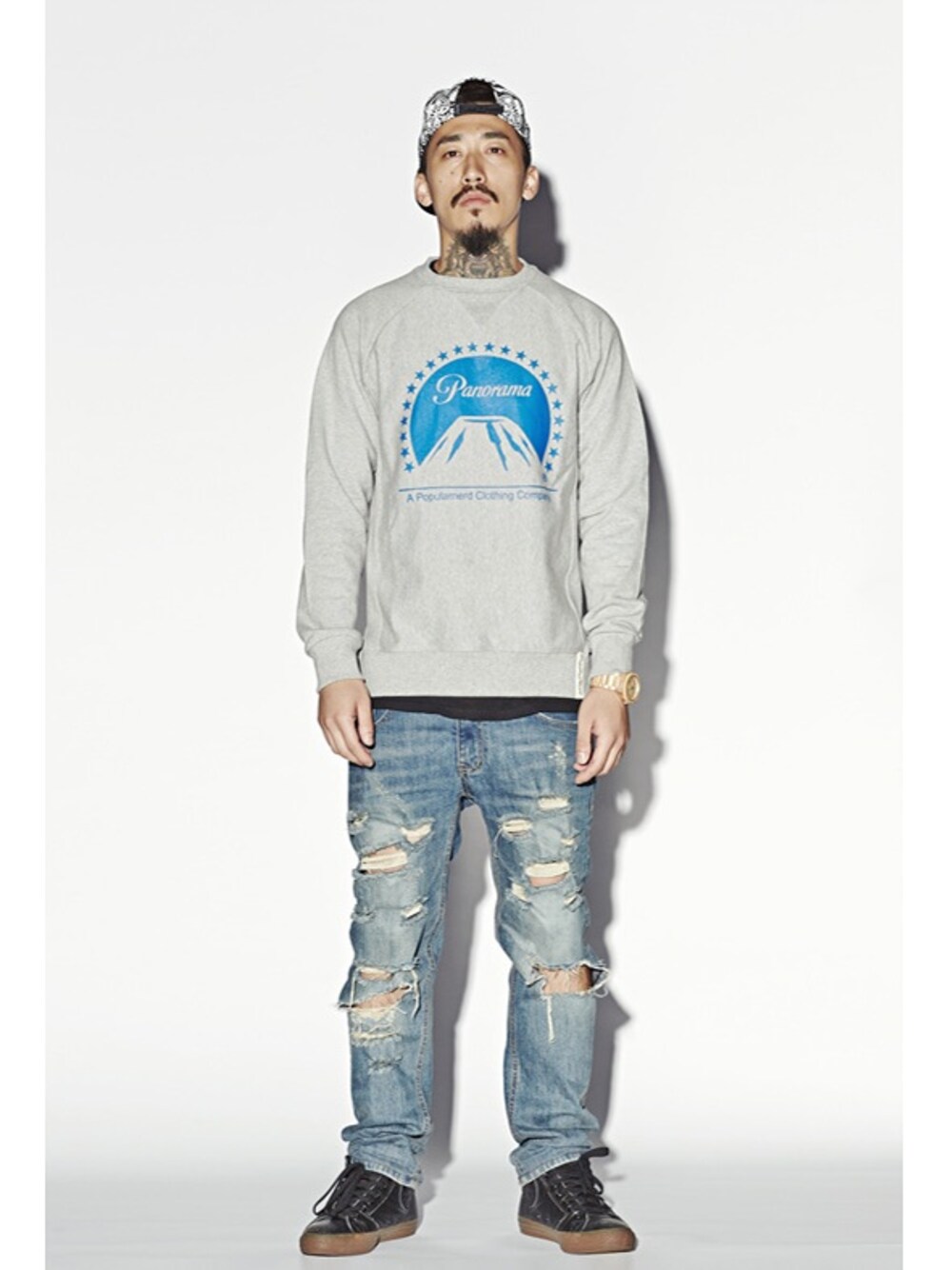 「POPULARNERDのPanorama Crewneck（トップス、その他）」を使った、김태균(POPULARNERD)さん（メンズ・186cm）の秋コーディネートの1枚目の写真