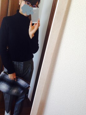 「アイテム（クラッチバッグ、グレー系）」を使った、mimさん（レディース・163cm）の冬コーディネート