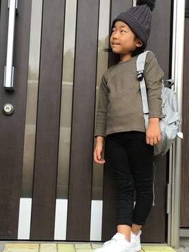 「Champion（チャンピオン）のアイテム（バックパック/リュック、グレー系）」を使った、⭐️YU⭐️さん（キッズ・131cm）の秋コーディネート