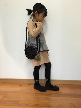 「PINKY&DIANNE（ピンキーアンドダイアン）のアイテム（ショルダーバッグ、ブラック系）」を使った、⭐️YU⭐️さん（キッズ・131cm）の秋コーディネート