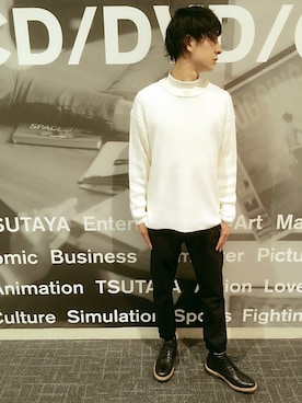 「RAGEBLUE（レイジブルー）の【静電気防止】メリノウールワイドリブニット/737303（ニット/セーター、ホワイト系）」を使った、イツキさん（メンズ・176cm）の秋コーディネート