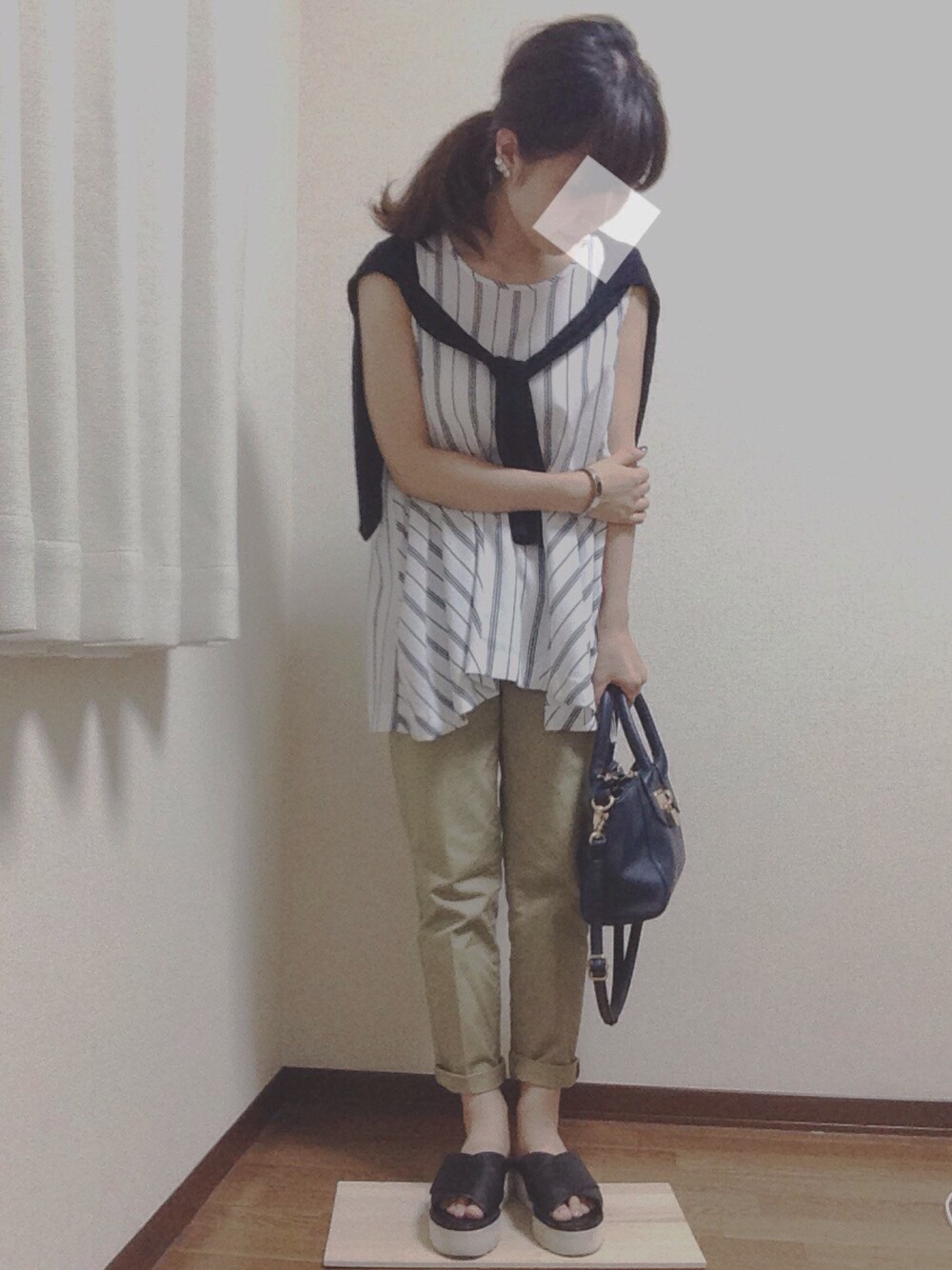 「URBAN RESEARCHのアイテム（シャツ/ブラウス、その他）」を使った、misatoさん（レディース・152cm）の夏コーディネートの1枚目の写真