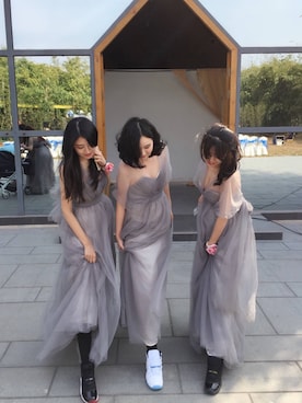 「アイテム（ドレス、グレー系）」を使った、我是石露露さん（レディース・176cm）の秋コーディネート