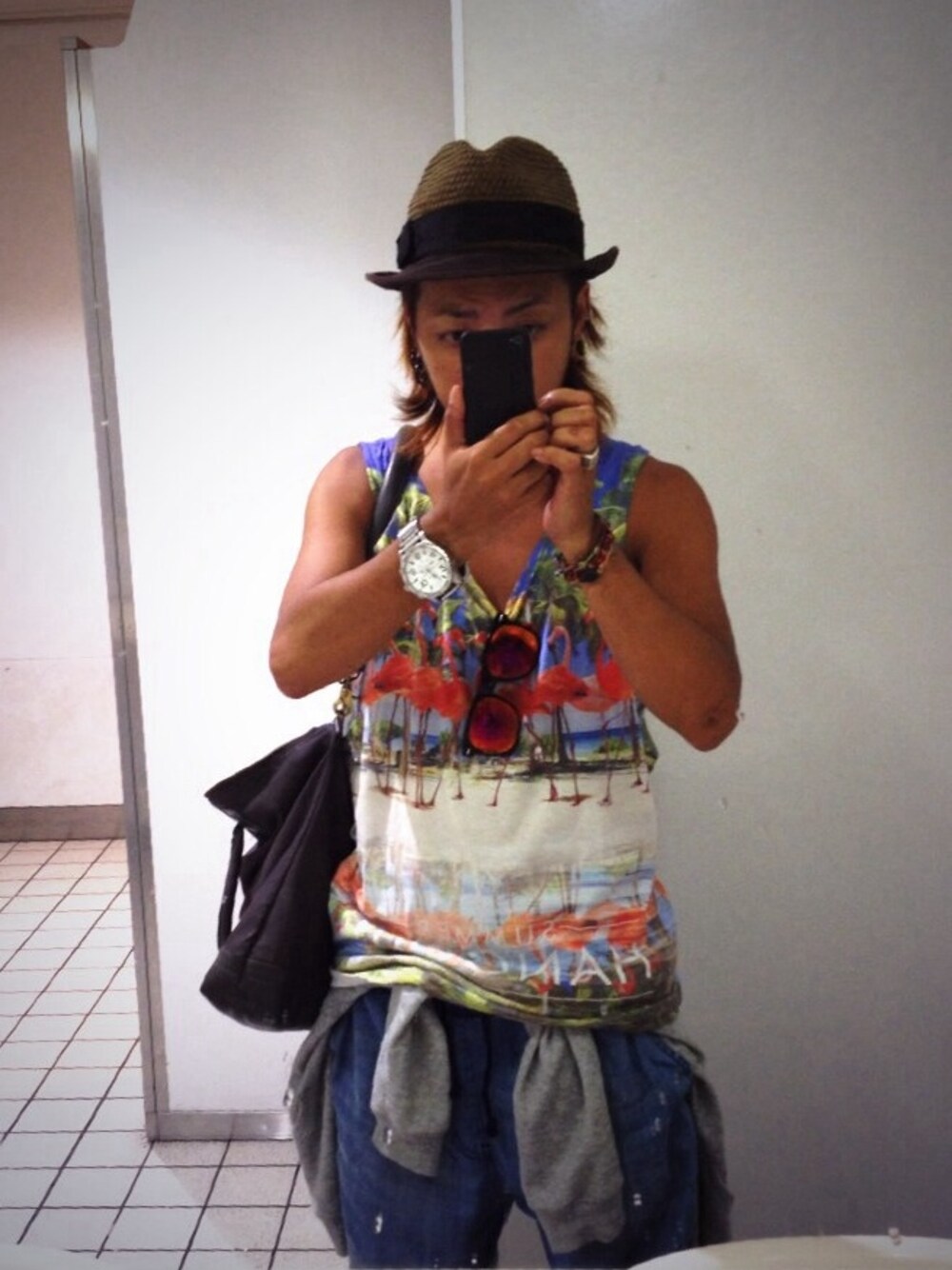 「Bershkaのアイテム（タンクトップ、その他）」を使った、YUUさん（メンズ・168cm）の秋コーディネートの1枚目の写真