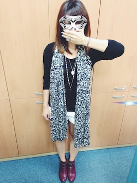 「UNIQLO（ユニクロ）のアイテム（ニット/セーター、ブラック系）」を使った、vivianaさん（レディース・162cm）の秋コーディネート