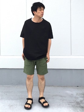 「BASISBROEK（バシスブルック）のアイテム（Tシャツ/カットソー）」を使った、okamoさん（メンズ・176cm）の夏コーディネート