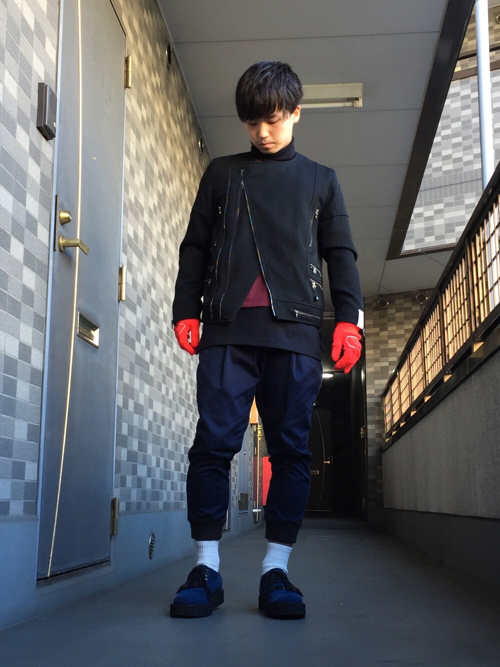 SHAREEFのノーカラージャケットを使った人気ファッション