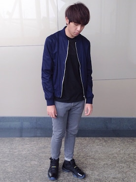 「TOPMAN（トップマン）のアイテム（ミリタリージャケット）」を使った、FAIさん（メンズ・180cm）の秋コーディネート