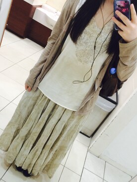 「goa（ゴア）のアイテム（スカート、ベージュ系）」を使った、Kralaさん（レディース・154cm）の夏コーディネート