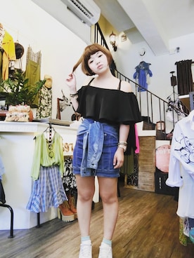 「5（ファイブ）のアイテム（その他トップス）」を使った、Nicole Chiuさん（レディース・158cm）の秋コーディネート