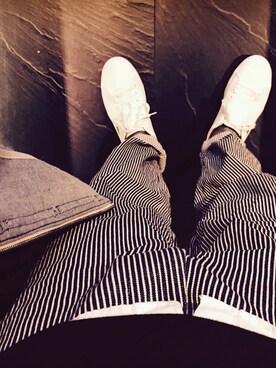 「HEAD PORTER PLUS（ヘッドポータープラス）のアイテム（パンツ）」を使った、Tonyさん（メンズ・175cm）の冬コーディネート