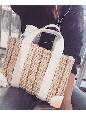 「ajew（エジュー）のアイテム（ハンドバッグ、ホワイト系）」を使った、AMURINさん（レディース・156cm）の夏コーディネート