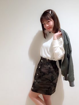 「one after another NICE CLAUP（ワンアフターアナザーナイスクラップ）の【ナイスクラップ】丈長めワッフルカットソー（Tシャツ/カットソー、ホワイト系）」を使った、AZUMIさん（レディース・160cm）の春コーディネート