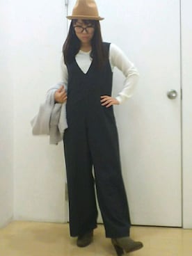 「a.v.v（アーヴェヴェ）のアイテム（オールインワン・サロペット）」を使った、a.y.aさん（レディース・157cm）の秋コーディネート