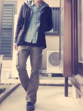 モッズコートを使った カーキのカーゴパンツ のメンズ人気ファッションコーディネート Wear
