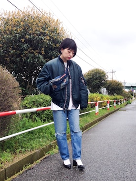 「アイテム（ボディバッグ/ウエストポーチ、ブルー系）」を使った、mamiさん（レディース・157cm）の春コーディネート