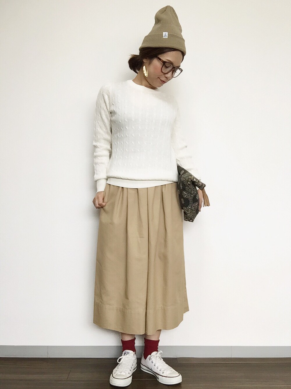 「チビーズ✳︎、WEAR愛知会、ユニクロ、UNIQLO、ニット、ニット帽、コンバース、服バカ、秋服、カジュアル」｜「Steven Alanの＜steven alan＞ SOUVENIR Beanie/ﾆｯﾄｷｬｯﾌﾟ（ニットキャップ/ビーニー、ベージュ系）」を使った、kanaさん（レディース・154cm）の秋コーディネートの1枚目の写真