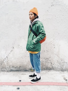 「Champion」｜UpstairsGenuineShopさん（メンズ・170cm）の冬コーディネート