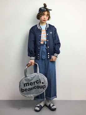「バンダナ」｜「アイテム（スタジャン）」を使った、チョコビさん（レディース・154cm）の春コーディネート