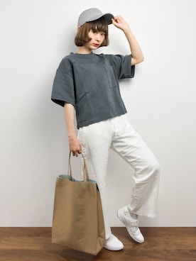 「SLOBE IENA（スローブイエナ）のアイテム（キャップ）」を使った、チョコビさん（レディース・154cm）の夏コーディネート