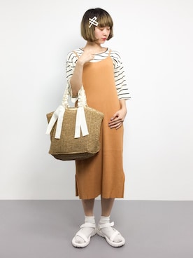 「cache cache（カシュ カシュ）のアイテム（かごバッグ）」を使った、チョコビさん（レディース・154cm）の夏コーディネート