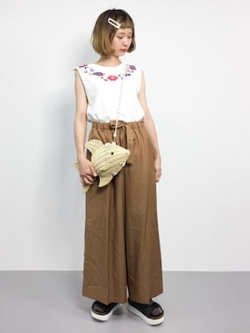 「Supreme.La.La.（シュープリームララ）のアイテム（クラッチバッグ）」を使った、チョコビさん（レディース・154cm）の夏コーディネート
