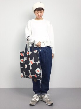 「coca（coca）（コカ）のアイテム（スウェット）」を使った、チョコビさん（レディース・154cm）の秋コーディネート