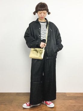 「サテンパンツ」｜「アイテム（ナイロンジャケット）」を使った、チョコビさん（レディース・154cm）の秋コーディネート