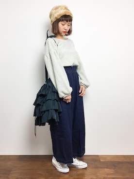 「フリルトート」｜「アイテム（帽子）」を使った、チョコビさん（レディース・154cm）の秋コーディネート