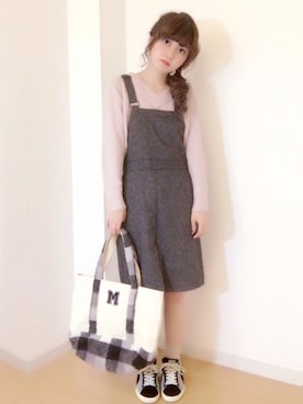 「MAJESTIC LEGON（マジェスティックレゴン）のアイテム（サロペット/オーバーオール）」を使った、ひーさん（レディース・155cm）の秋コーディネート