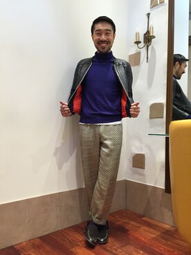 「Yves Saint Laurent（イヴサンローラン）のアイテム（スラックス）」を使った、Chikaru Matsumotoさん（メンズ・168cm）の秋コーディネート