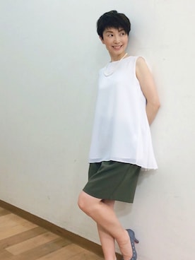 「UNIQLO（ユニクロ）のWOMEN プリーツブラウス（ノースリーブ）（Shirts、ホワイト系）」を使った、てらりんさん（レディース・155cm）の夏コーディネート